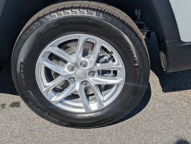 2026 Jeep Grand Cherokee GRAND CHEROKEE L LAREDO X 4X4