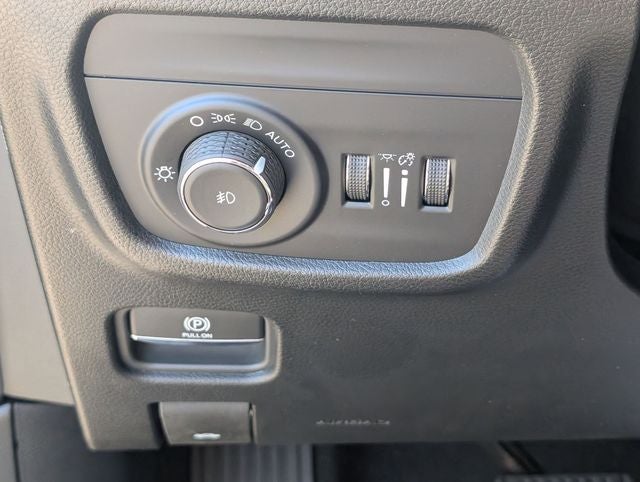 2026 Jeep Grand Cherokee GRAND CHEROKEE L LIMITED RESERVE 4X4