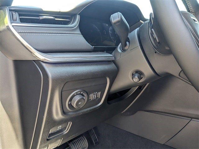 2025 Jeep Grand Cherokee L Overland