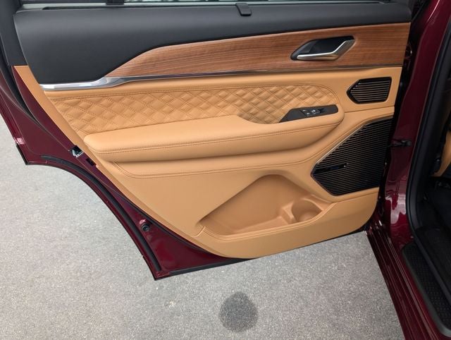 2026 Jeep Grand Cherokee L Summit