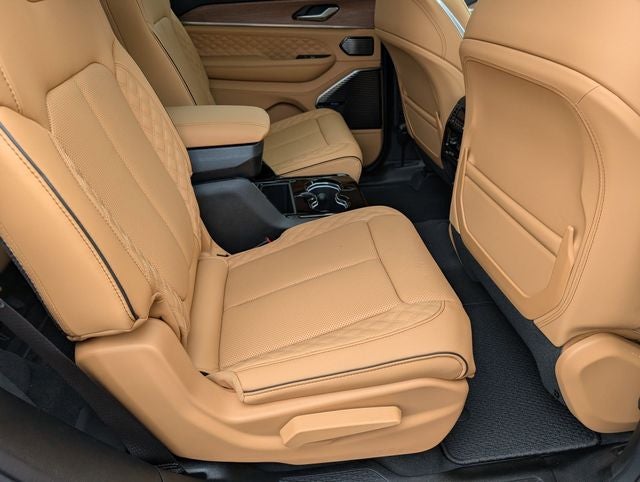 2026 Jeep Grand Cherokee L Summit