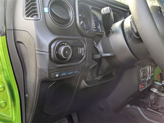 2025 Jeep Wrangler Rubicon 4xe