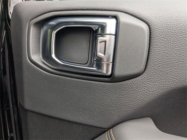 2025 Jeep Wrangler Rubicon 392