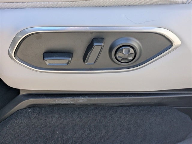 2026 Jeep Grand Wagoneer L Base