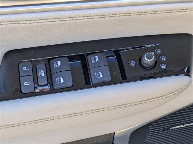 2026 Jeep Grand Wagoneer L Base