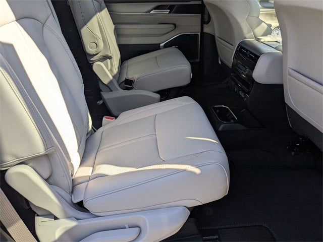 2026 Jeep Grand Wagoneer L Base