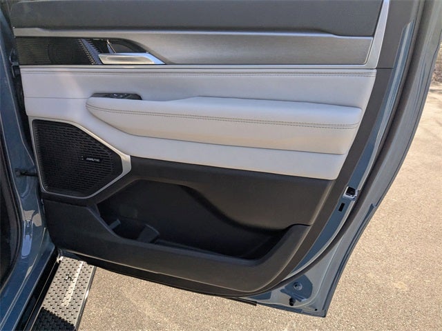 2026 Jeep Grand Wagoneer L Base