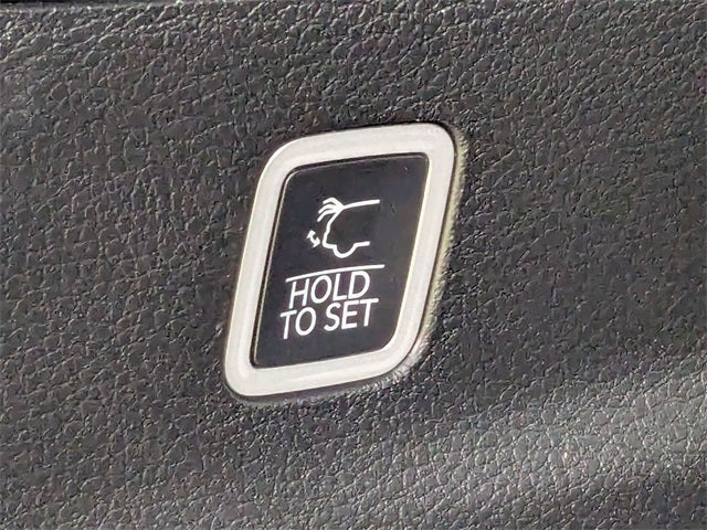 2025 Jeep Wagoneer L Series II