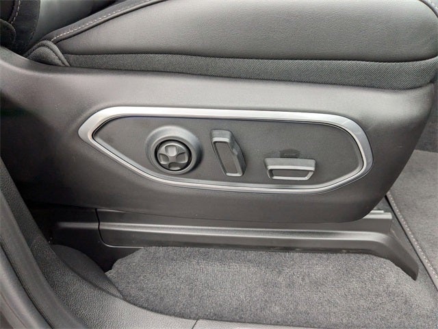 2025 Jeep Wagoneer L Series II