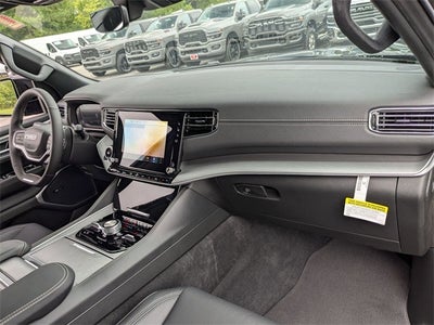 2025 Jeep Wagoneer L Series II