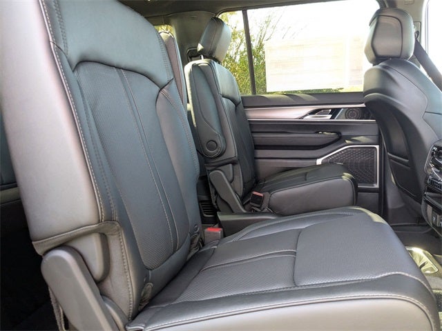 2025 Jeep Wagoneer L Series II