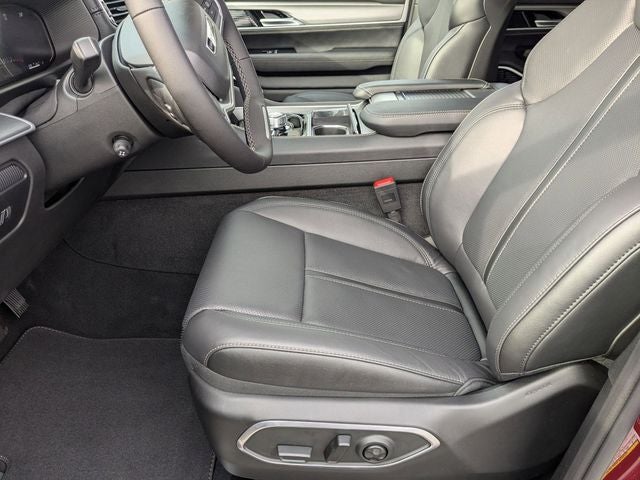 2026 Jeep Grand Wagoneer L Base