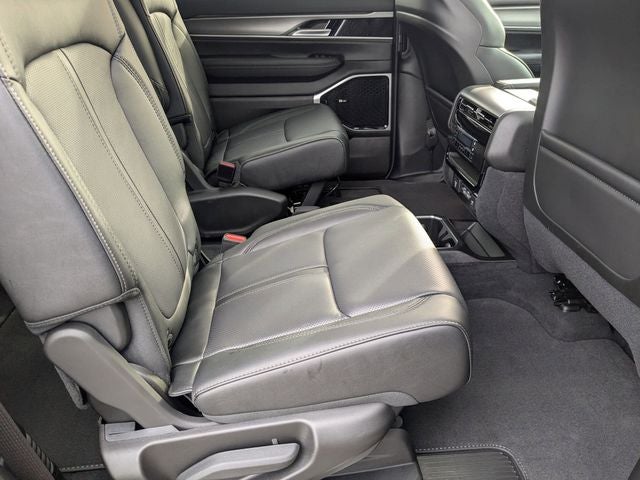 2026 Jeep Grand Wagoneer L Base