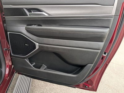 2026 Jeep Grand Wagoneer L Base