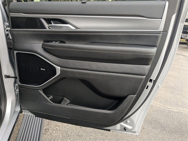 2026 Jeep Grand Wagoneer L Base