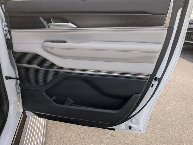 2026 Jeep Grand Wagoneer L Base