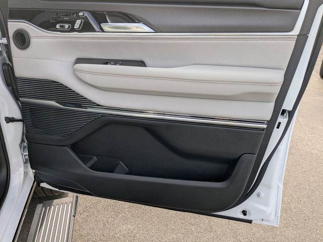 2026 Jeep Grand Wagoneer L Base