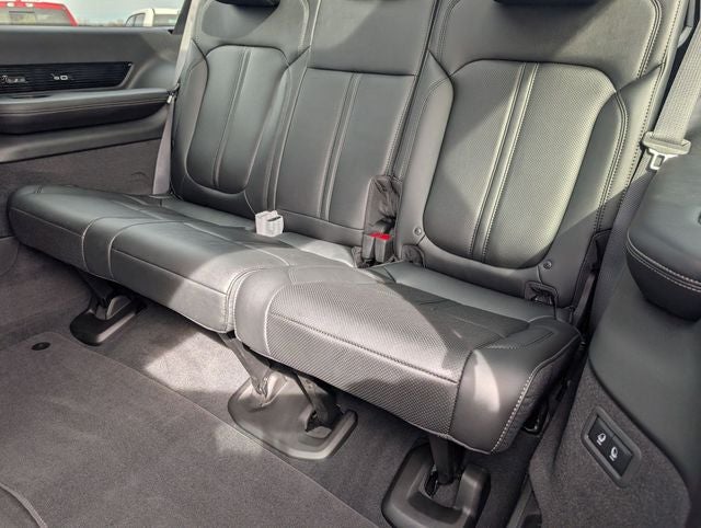 2026 Jeep Grand Wagoneer L Base