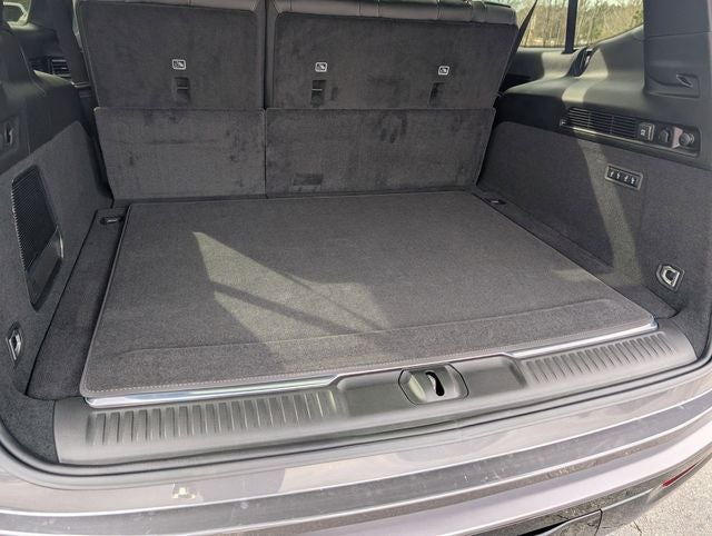 2026 Jeep Grand Wagoneer L Base