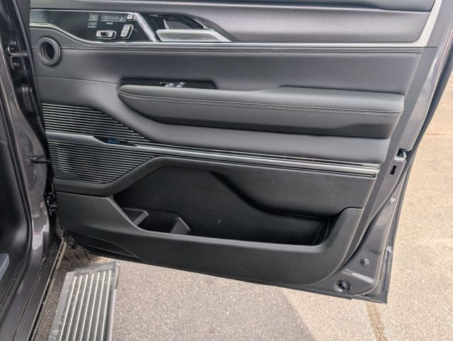 2026 Jeep Grand Wagoneer L Base