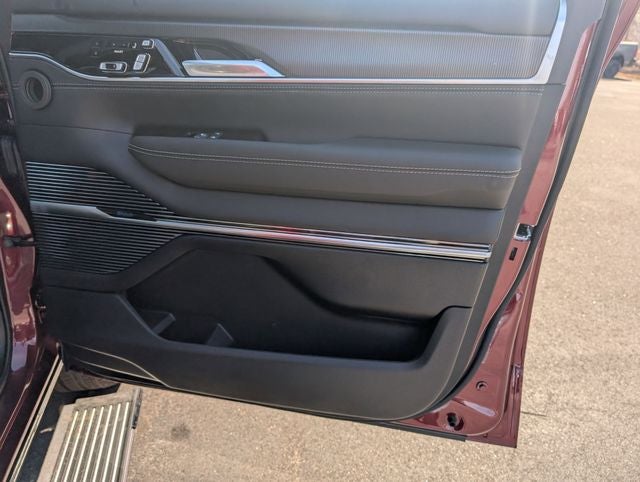 2026 Jeep Grand Wagoneer L Base