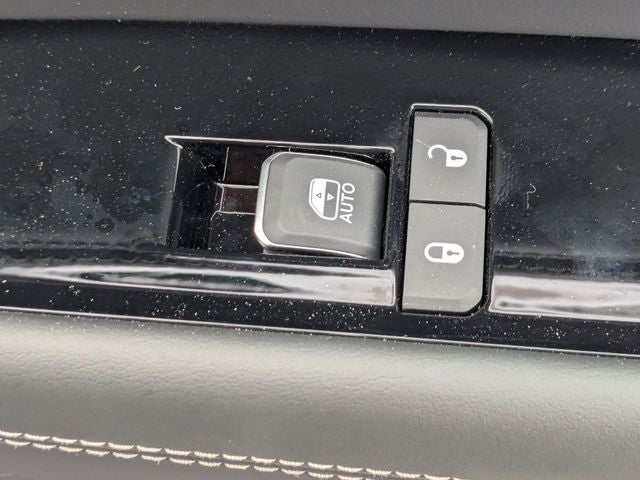 2026 Jeep Grand Wagoneer L Base