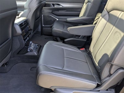 2026 Jeep Grand Wagoneer Base