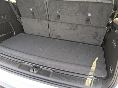 2026 Jeep Grand Wagoneer Base