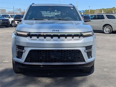 2026 Jeep Grand Wagoneer Base