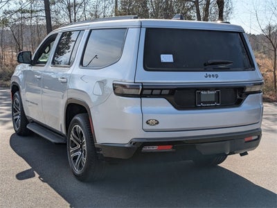 2026 Jeep Grand Wagoneer Base