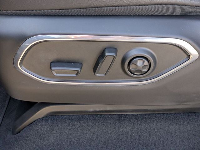 2026 Jeep Grand Wagoneer Base