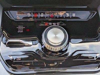 2026 Jeep Grand Wagoneer Base