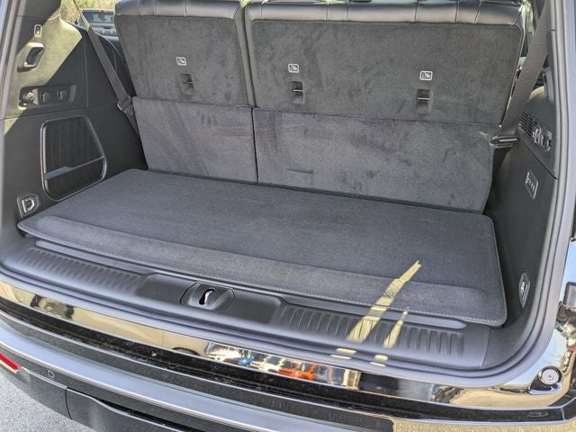 2026 Jeep Grand Wagoneer Base