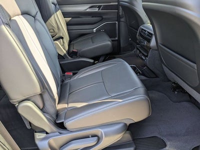 2026 Jeep Grand Wagoneer Base