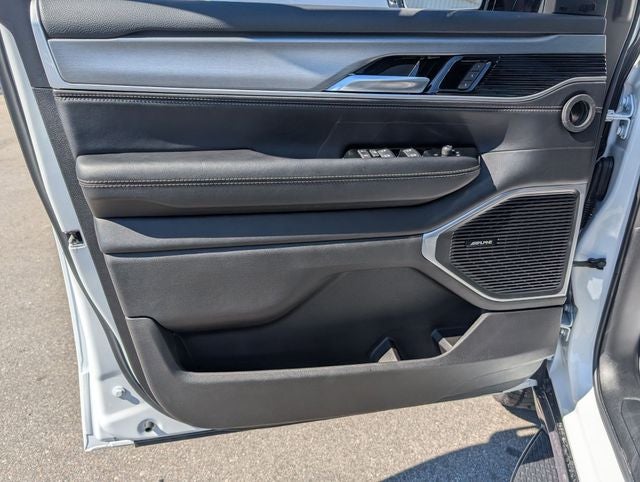 2026 Jeep Grand Wagoneer Upland