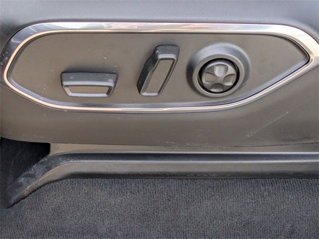 2026 Jeep Grand Wagoneer Base