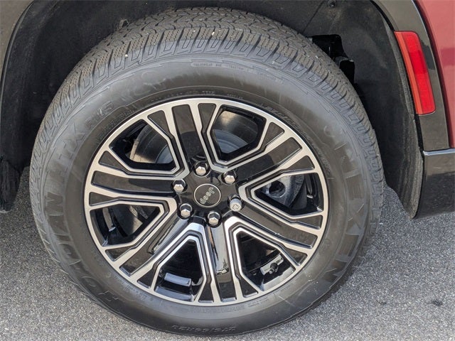 2026 Jeep Grand Wagoneer Base