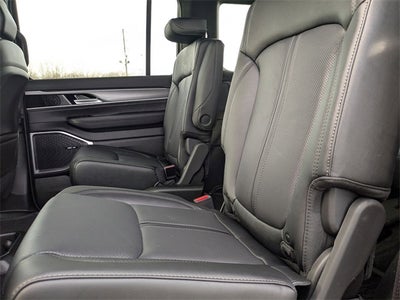 2025 Jeep Wagoneer Series II