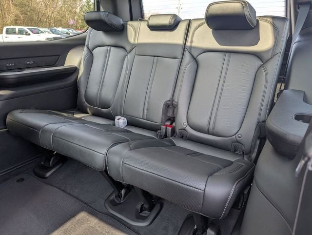 2026 Jeep Grand Wagoneer Altitude