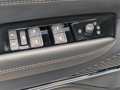 2026 Jeep Grand Wagoneer Base