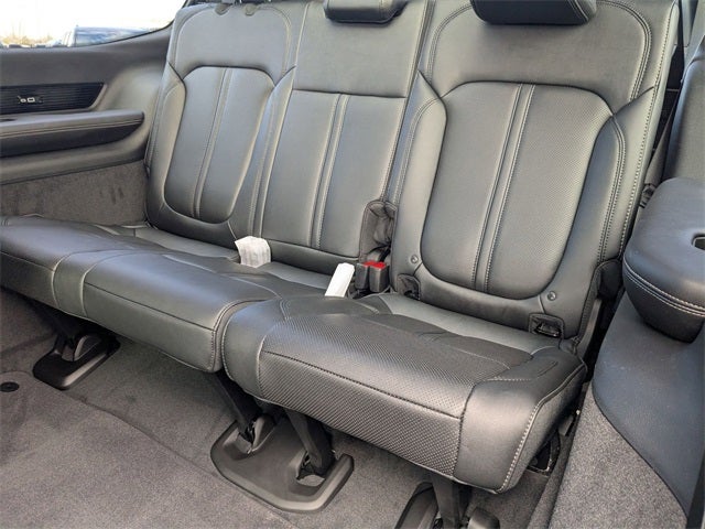 2026 Jeep Grand Wagoneer Base