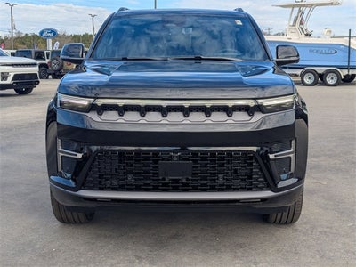 2026 Jeep Grand Wagoneer Base