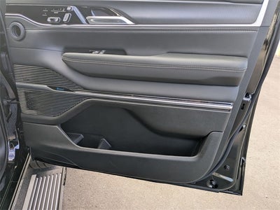 2026 Jeep Grand Wagoneer Base