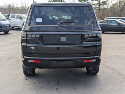 2026 Jeep Grand Wagoneer Base