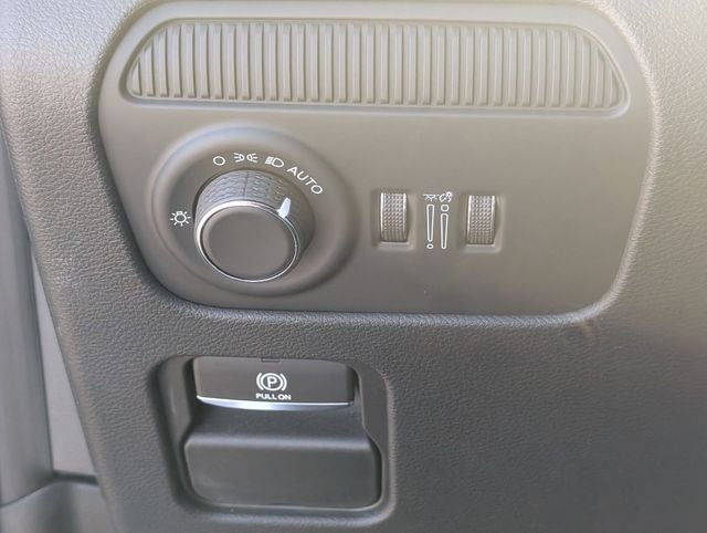 2026 Jeep Grand Wagoneer Base