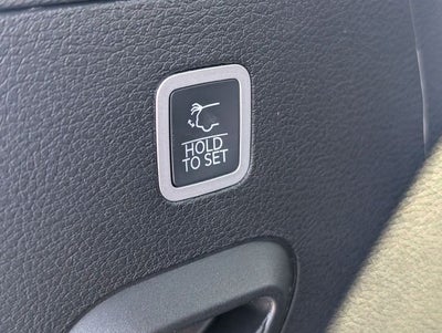 2026 Jeep Grand Wagoneer Base