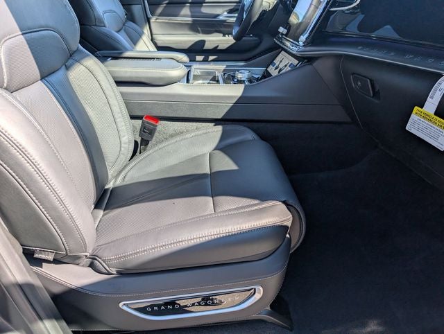 2026 Jeep Grand Wagoneer Base