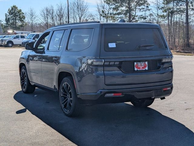 2026 Jeep Grand Wagoneer Base