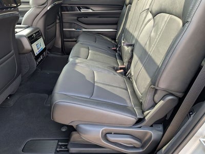 2026 Jeep Grand Wagoneer Base