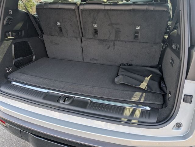 2026 Jeep Grand Wagoneer Base